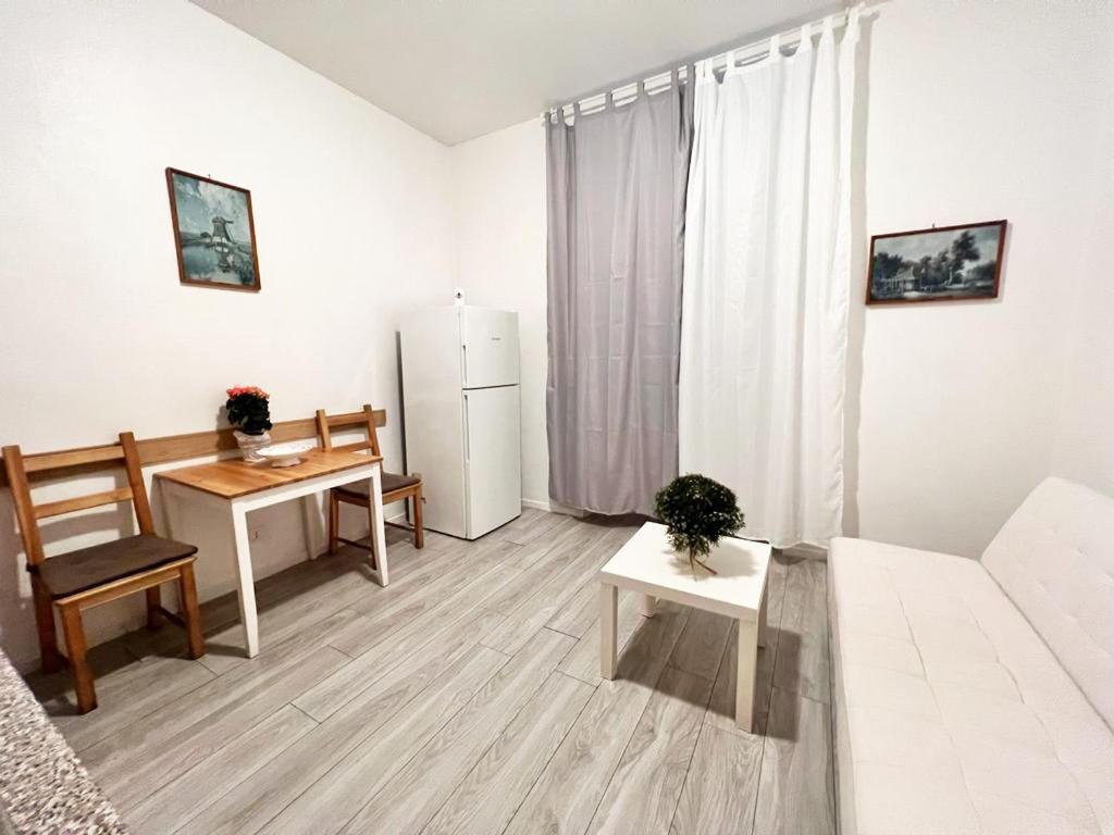 Savona Magnifico Sole Mare 150 M Wifi Climatcontrol Apartment Екстериор снимка