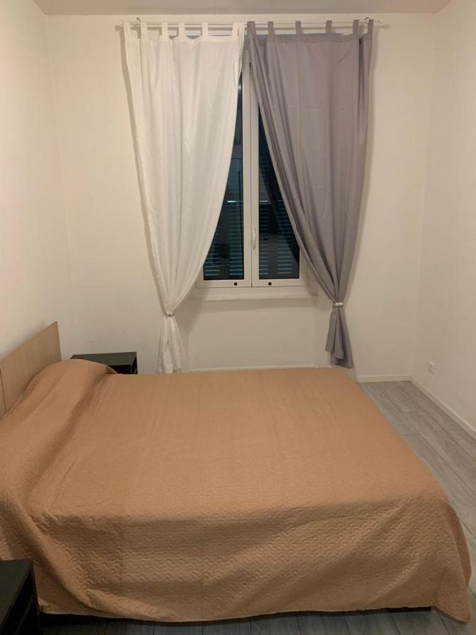 Savona Magnifico Sole Mare 150 M Wifi Climatcontrol Apartment Екстериор снимка